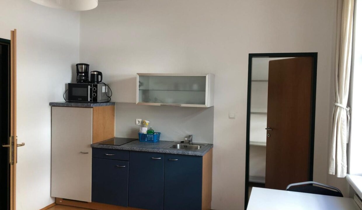 Küche, begehbarer Schrank